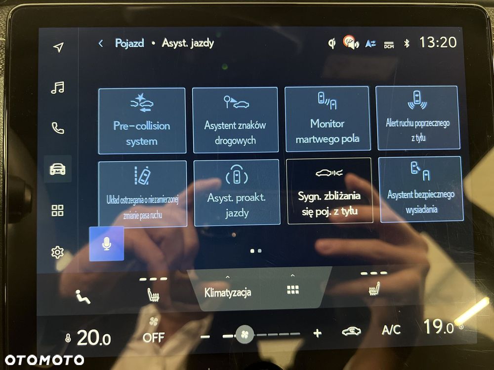 Lexus LBX 1.5 Hybrid - 28