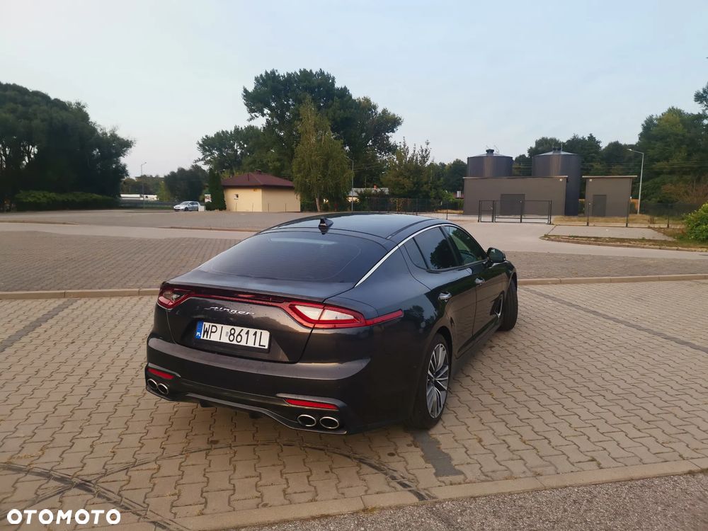 Kia Stinger - 6