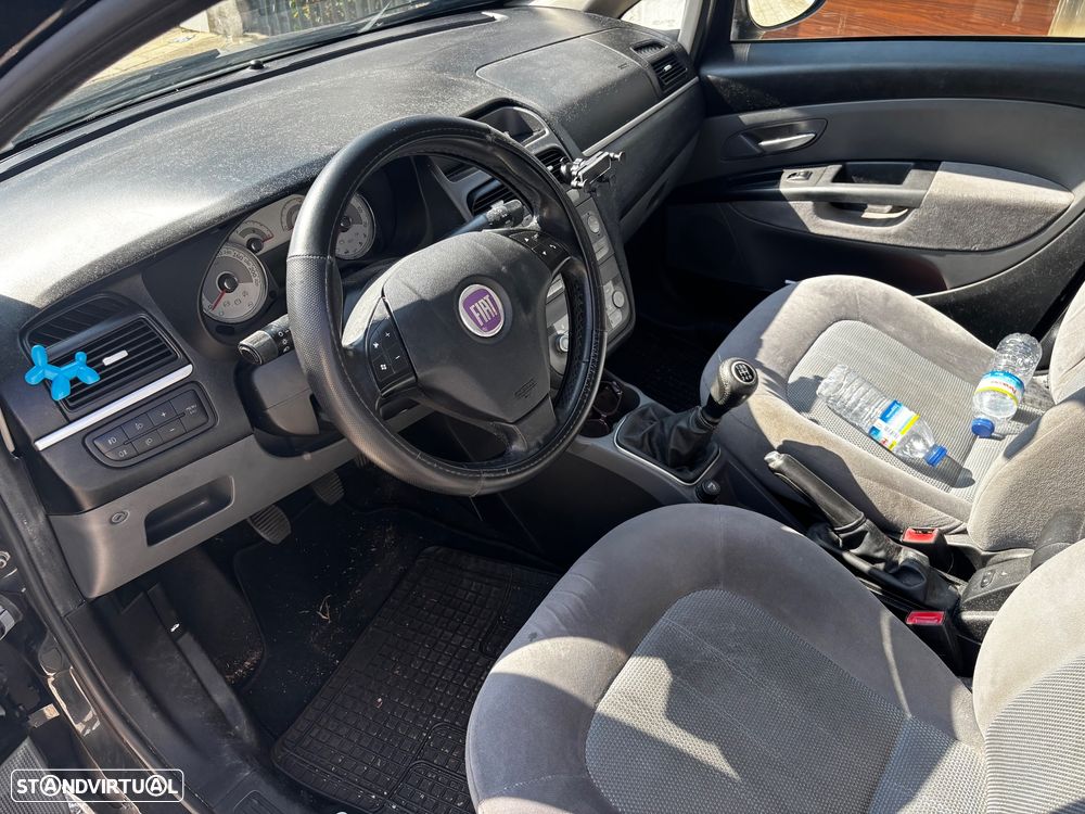 Fiat Linea 1.3 M-Jet Emotion - 8