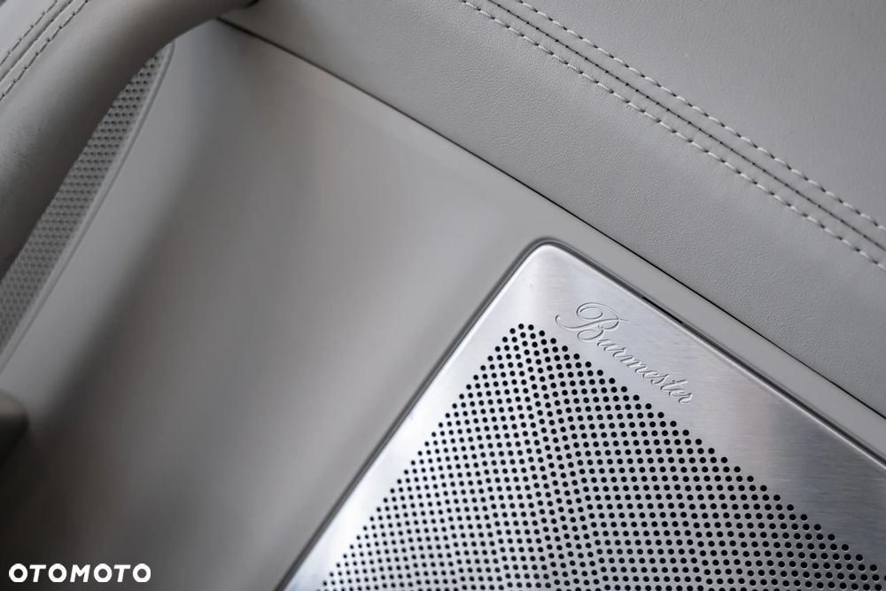 Porsche 911 Turbo S - 30