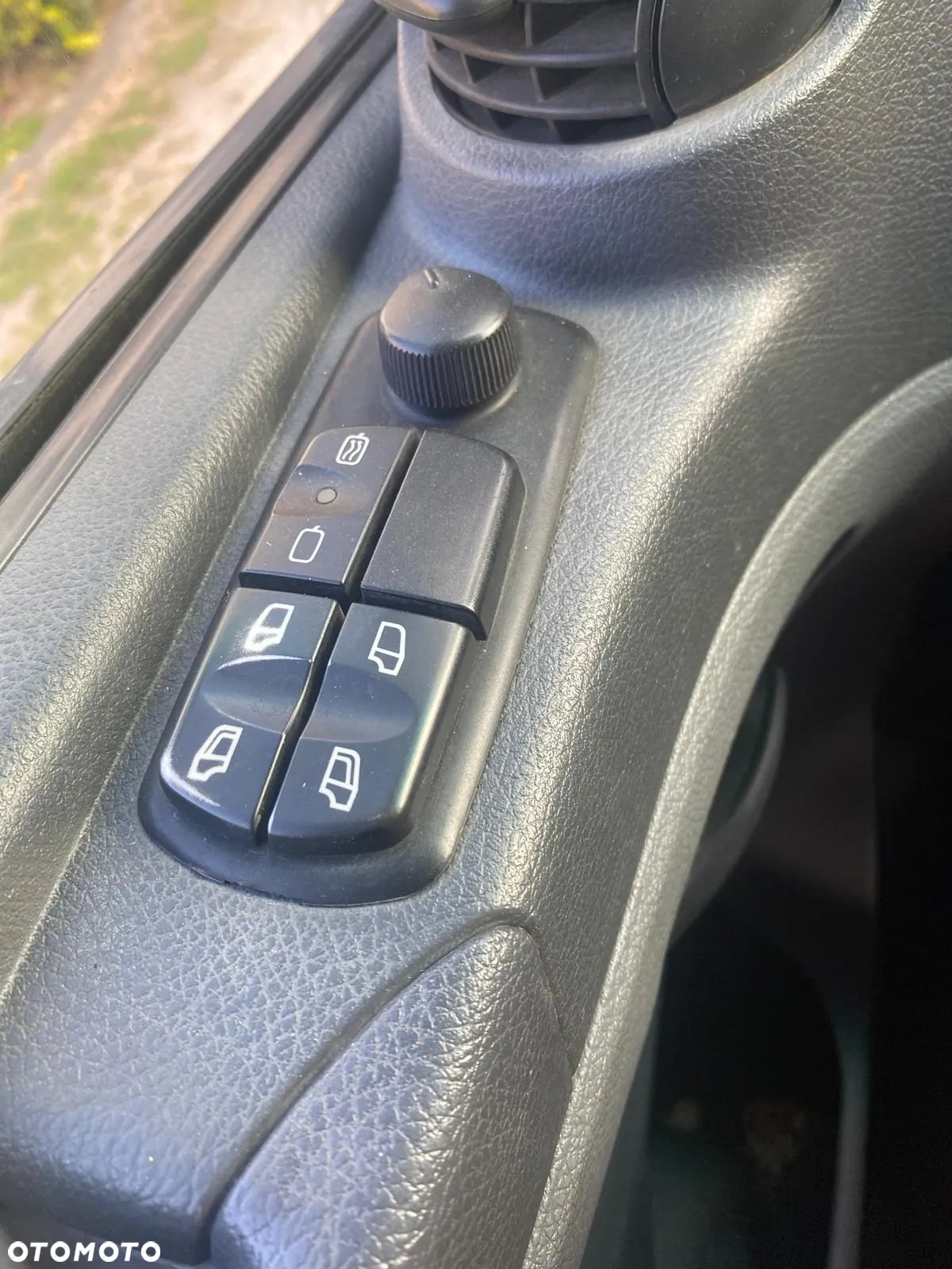 Mercedes-Benz Mercedes-Benz ATEGO 1222 / PLANDEKA + WINDA / 515.000 km / EURO 5 / z NIEMIEC - 17