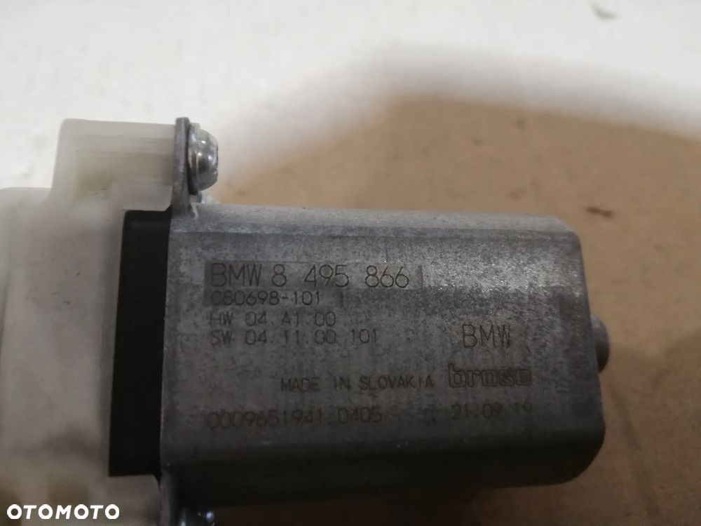 SILNICZEK SZYBY PRAWY PRZÓD 8495866 BMW 3 G20 G21 - 2
