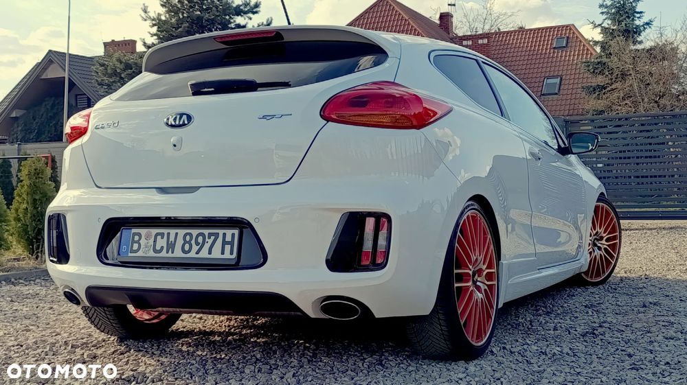 Kia ProCeed 1.6 T-GDI GT Edition 1 - 21