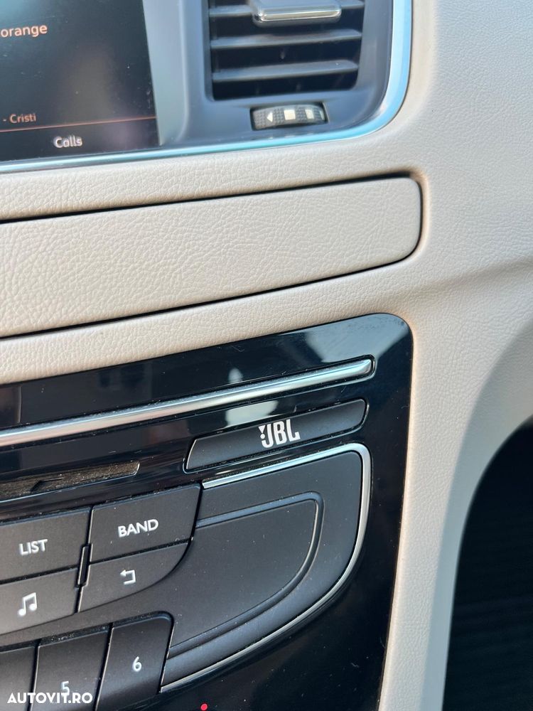 Peugeot 508 Hybrid4 - 8