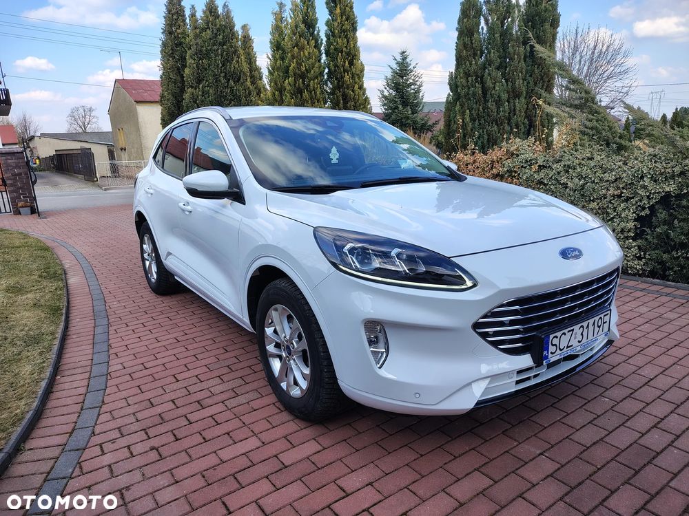 Ford Kuga 1.5 EcoBoost TITANIUM X - 3