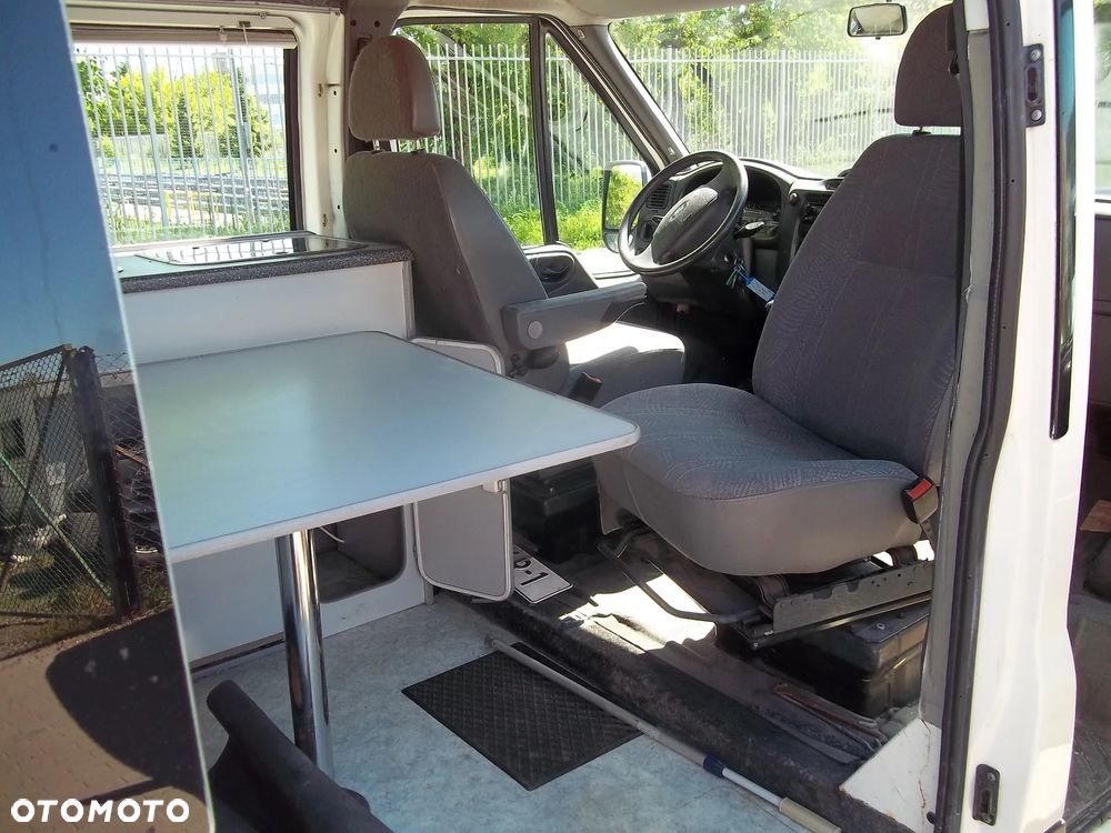Ford transit - 18