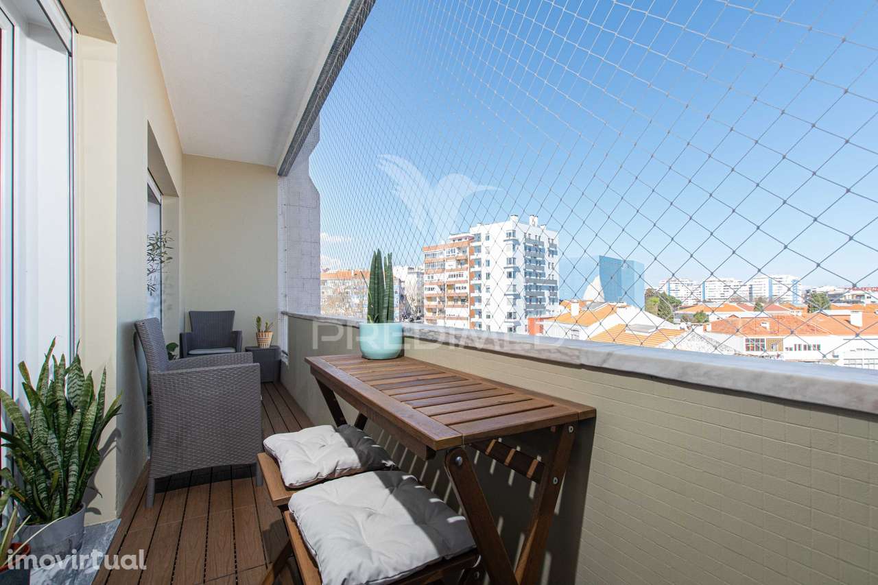 Excelente apartamento remodelado em Almada com vista Rio - Grande imagem: 2/20