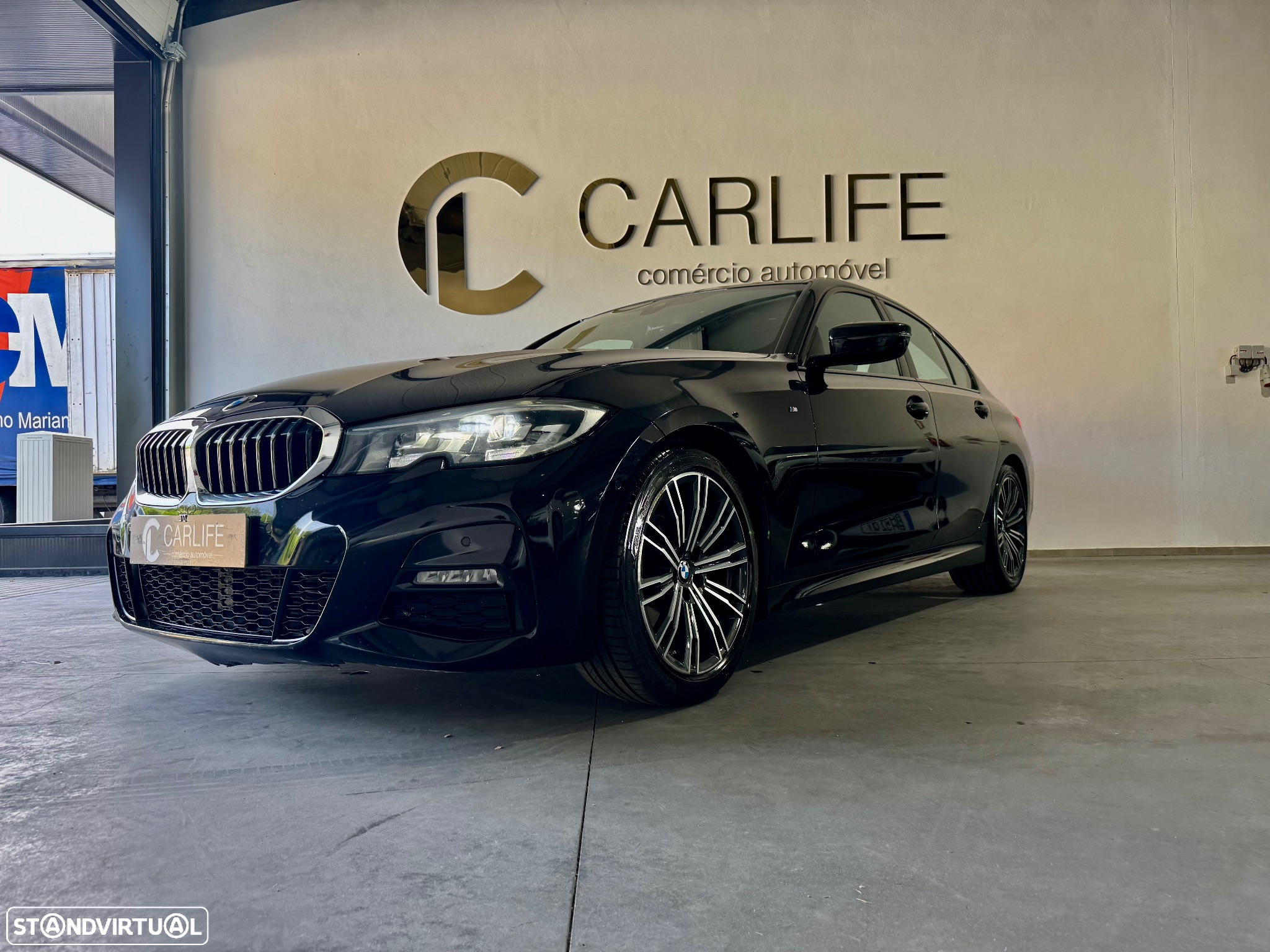 BMW 318 d Pack M Auto - 28