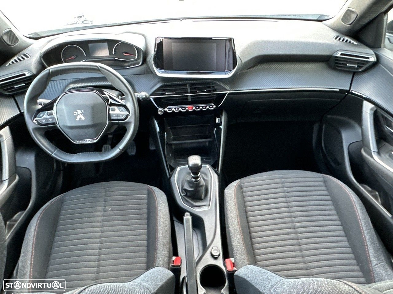Peugeot 2008 - 7