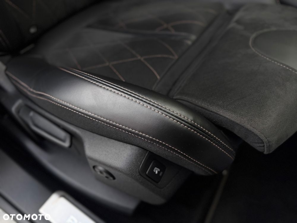 Peugeot 3008 BlueHDi 180 Stop & Start EAT8 GT - 25