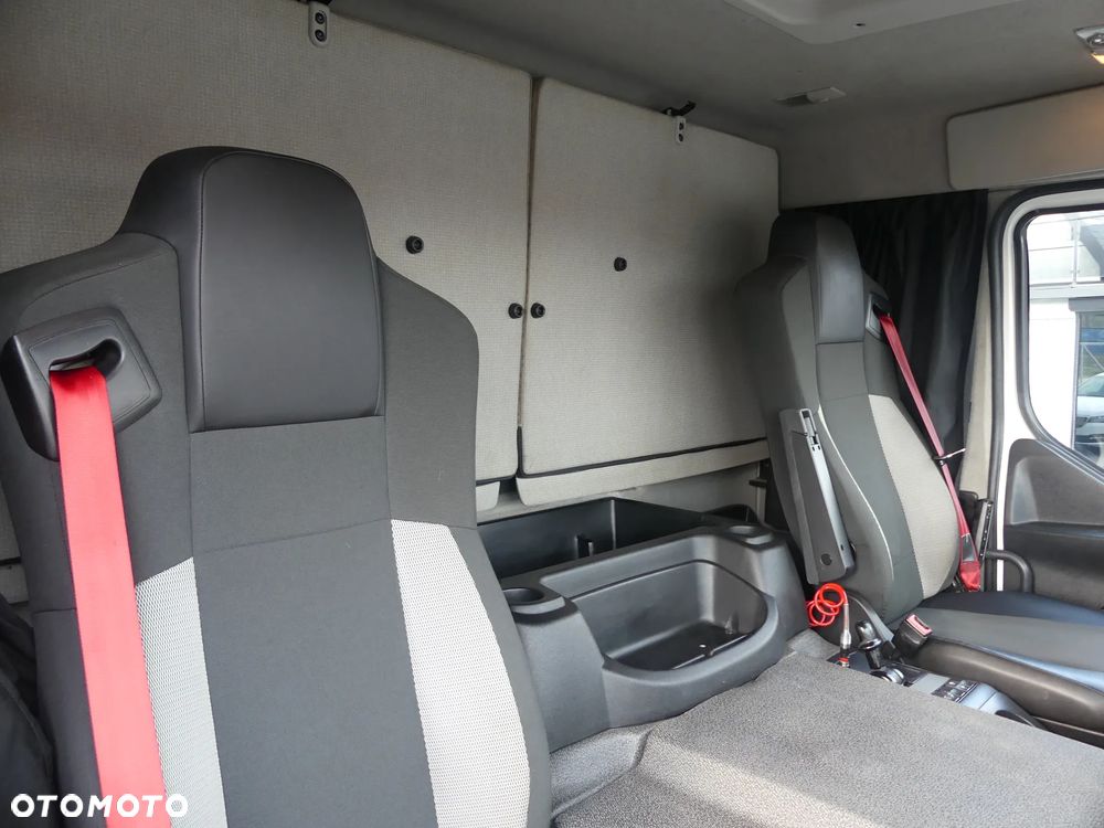 Renault D18 280 / FIRANKA + WINDA / EURO 6 / NISKI PRZEBIEG / - 26