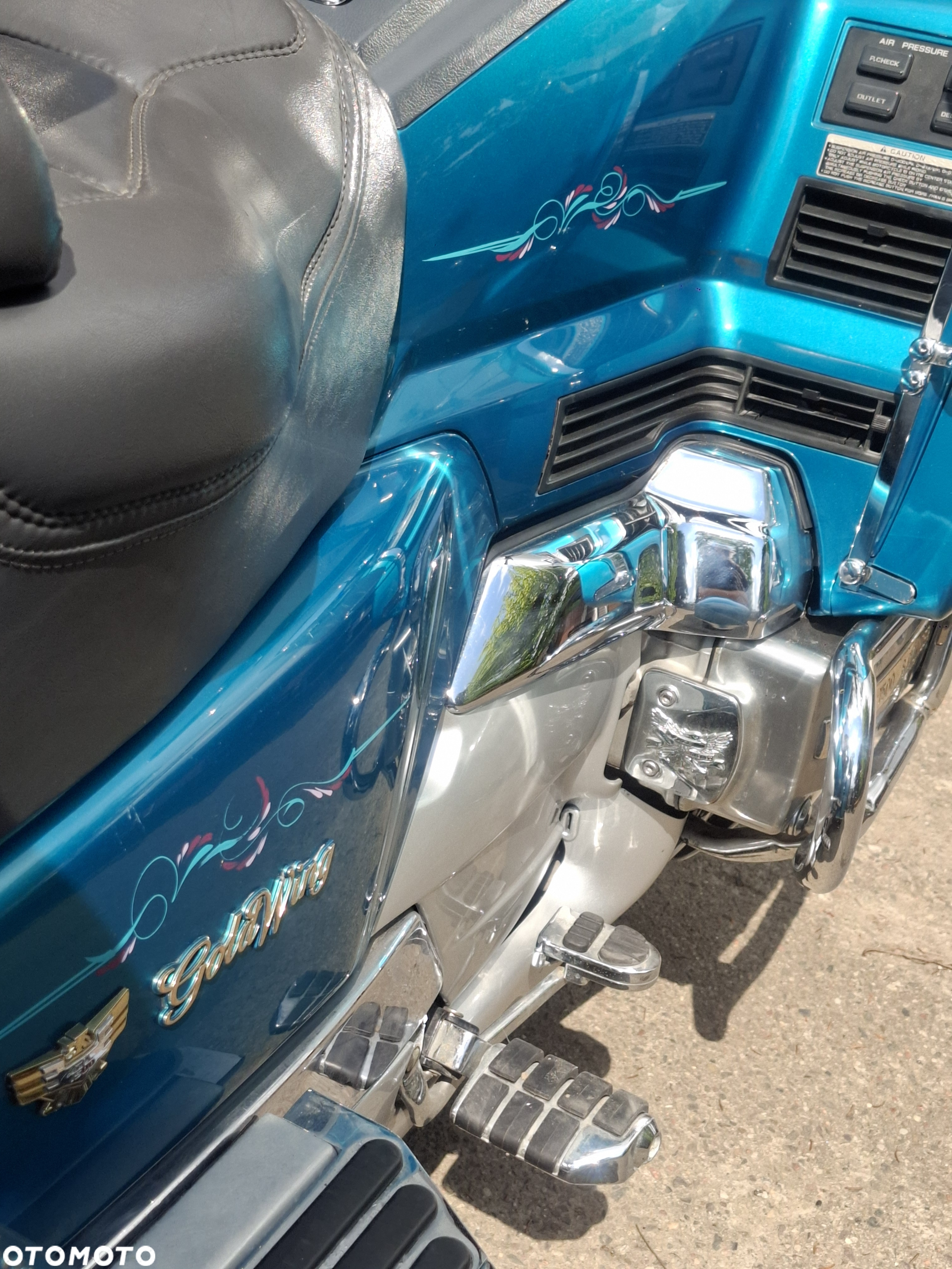 Honda GL - 10