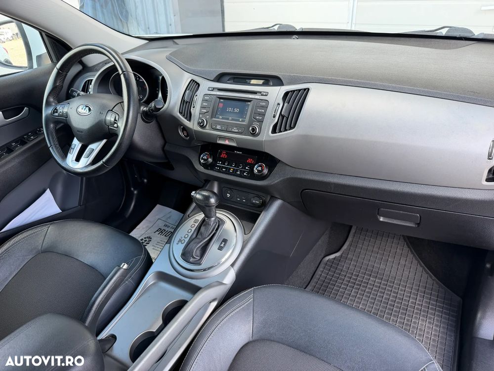 Kia Sportage 2.0 DSL 6AT 4x4 Style - 6