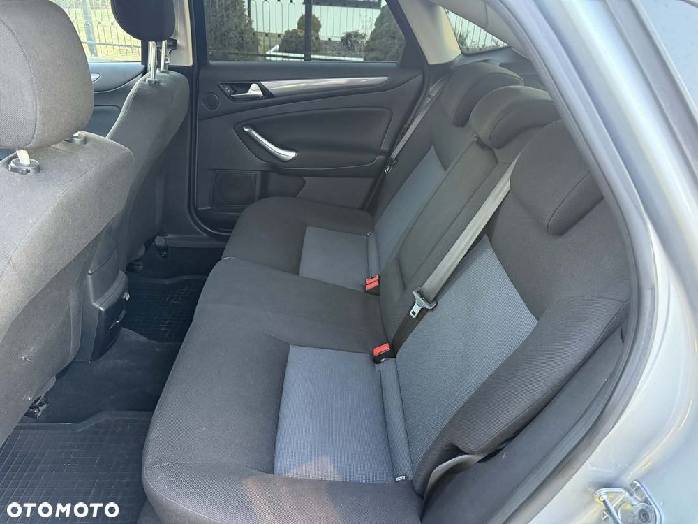 Ford Mondeo 2.0 TDCi Trend - 5