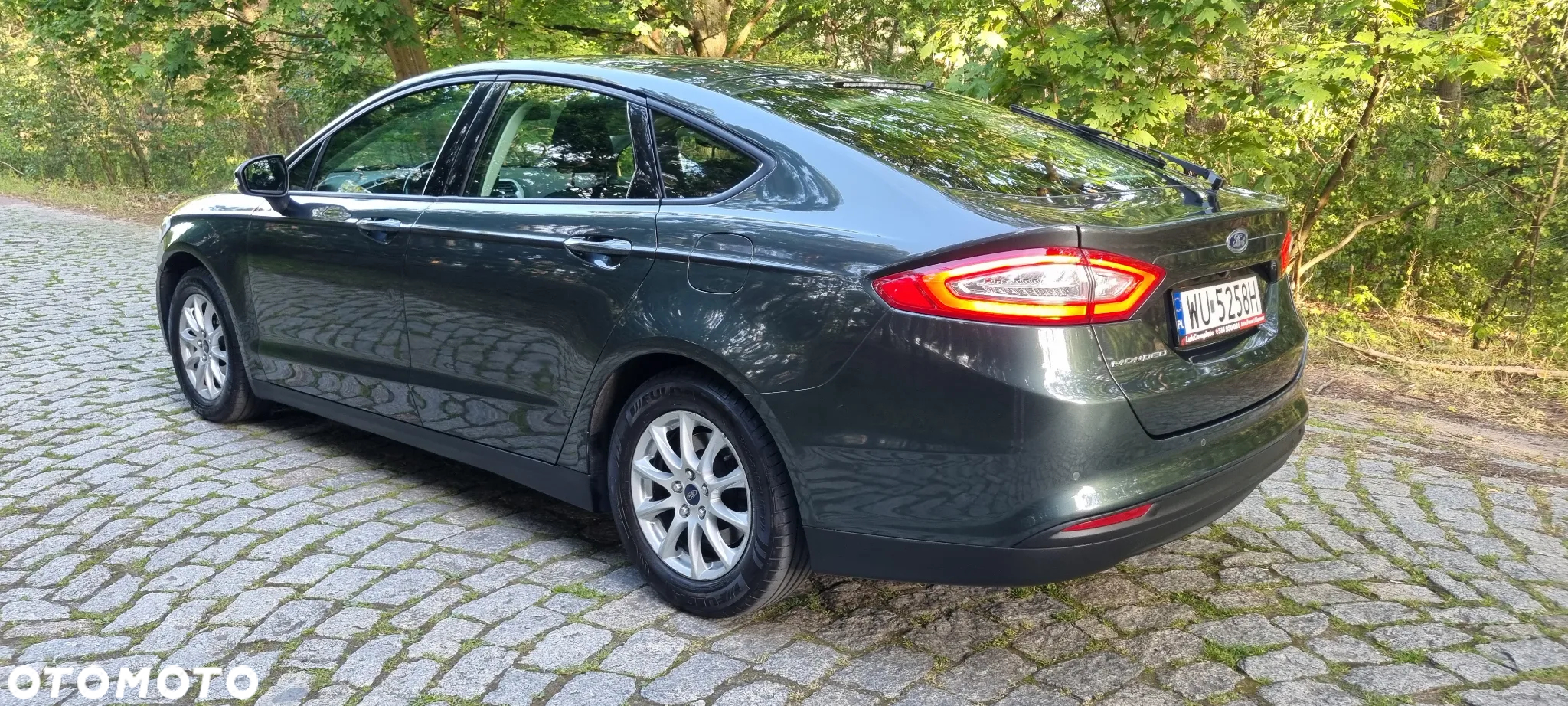 Ford Mondeo 2.0 TDCi Silver X (Amb Plus) PowerShift - 12