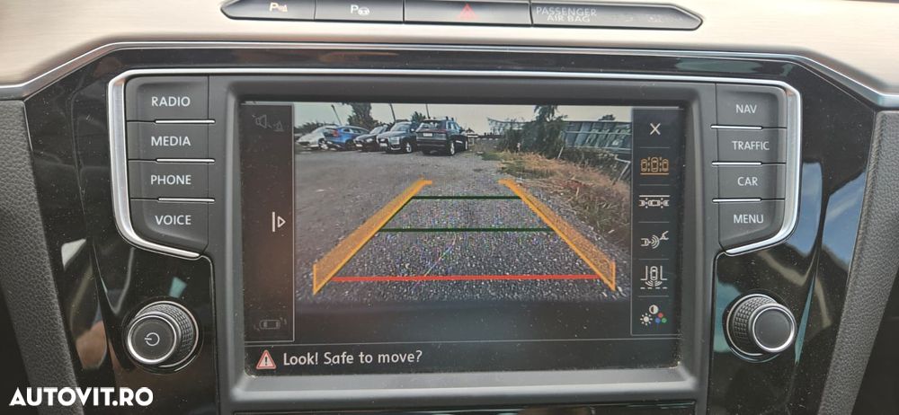 Volkswagen Passat 2.0 TDI DSG 4Motion Highline - 14