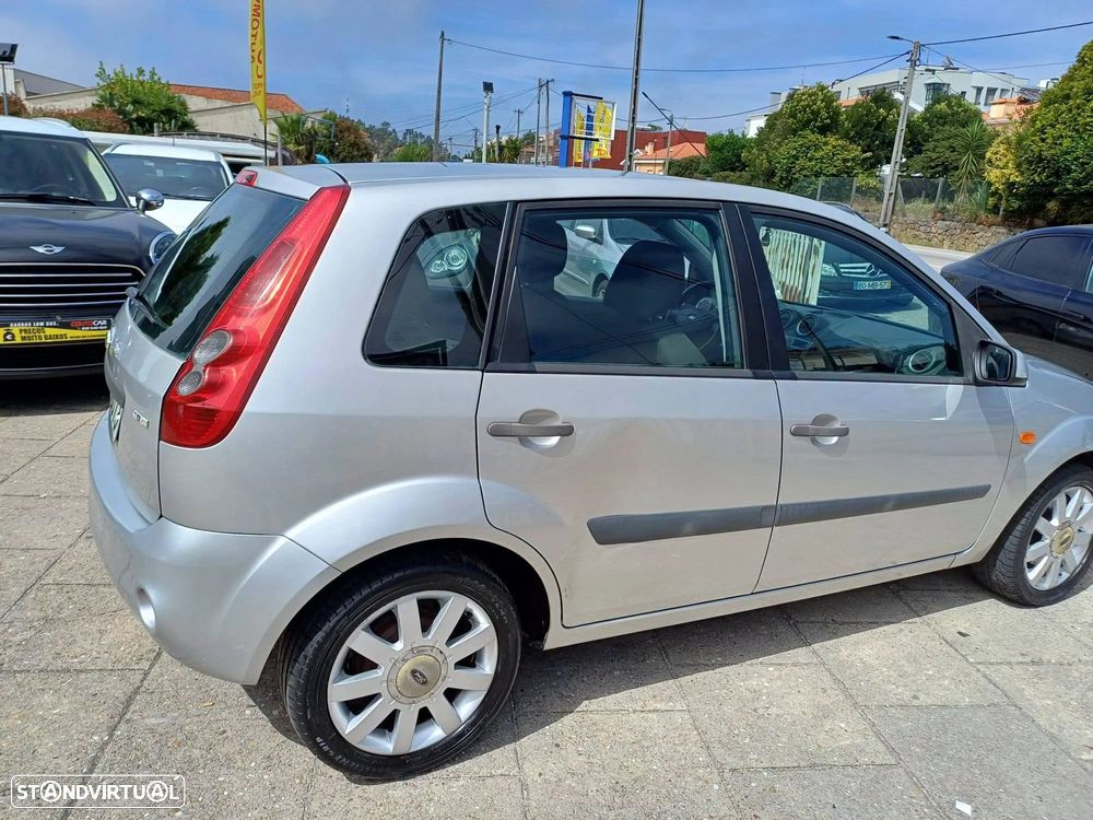 Ford Fiesta 1.4 TDCI Ghia - 3