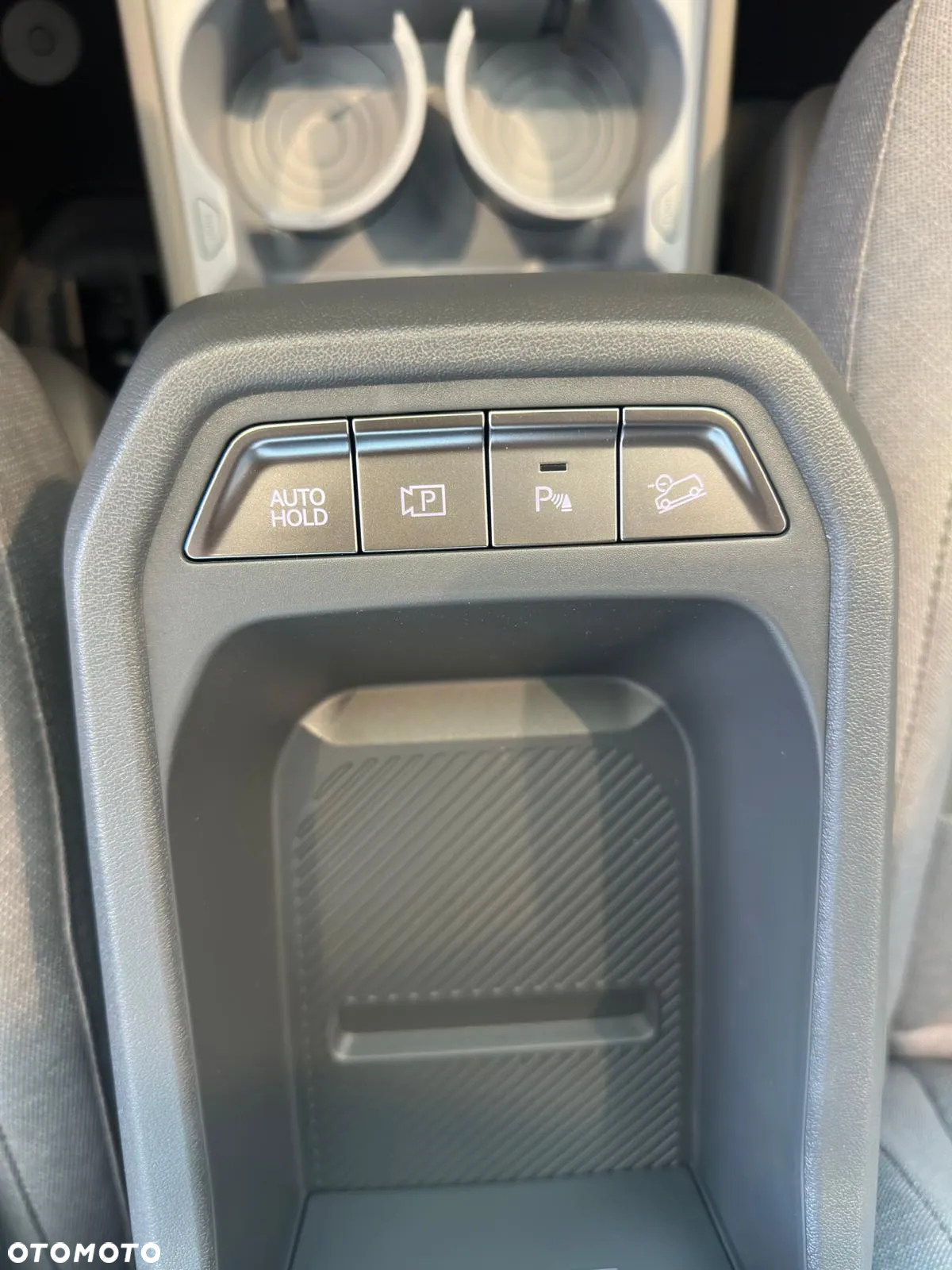 Kia EV3 81.4kWh Earth - 9