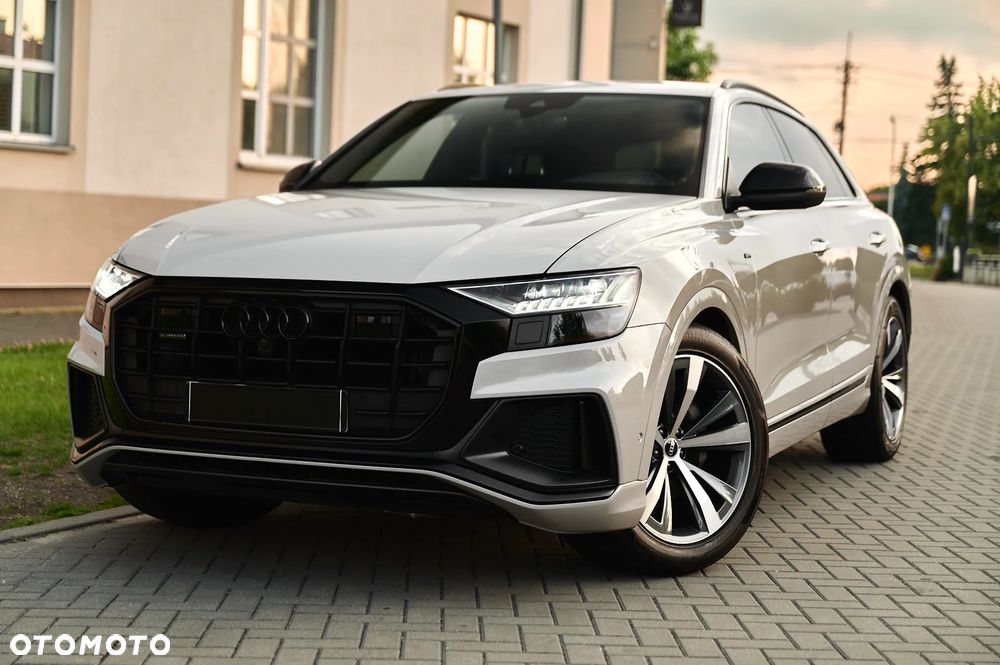 Audi Q8 - 21
