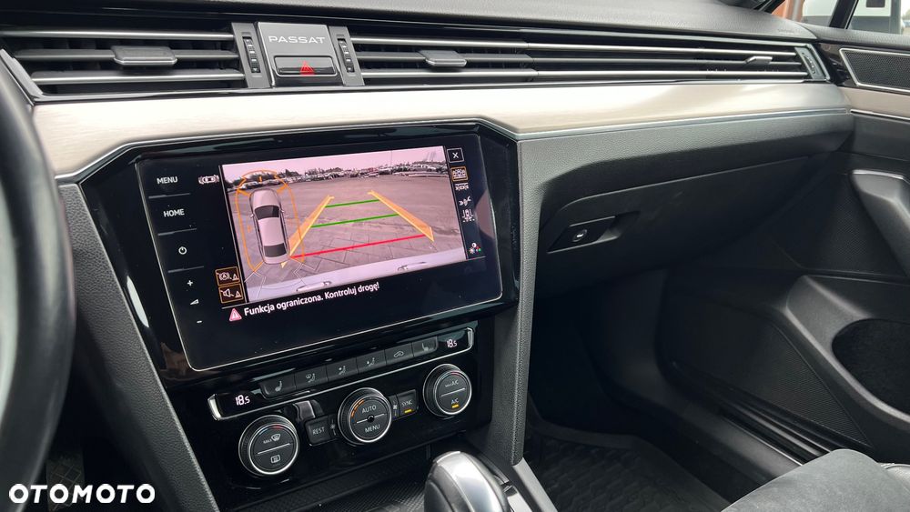 Volkswagen Passat 2.0 TSI Elegance DSG - 25