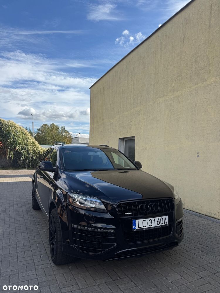 Audi Q7 2013 photo 2