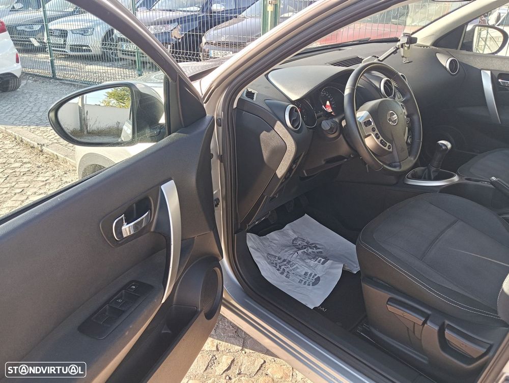 Nissan Qashqai 1.6 Acenta - 6