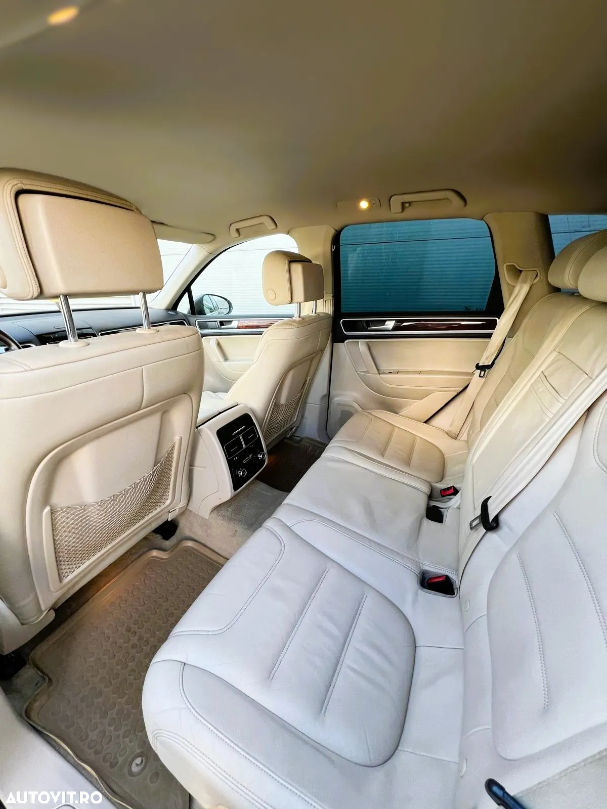Volkswagen Touareg 3.0 V6 TDI BMT - 10