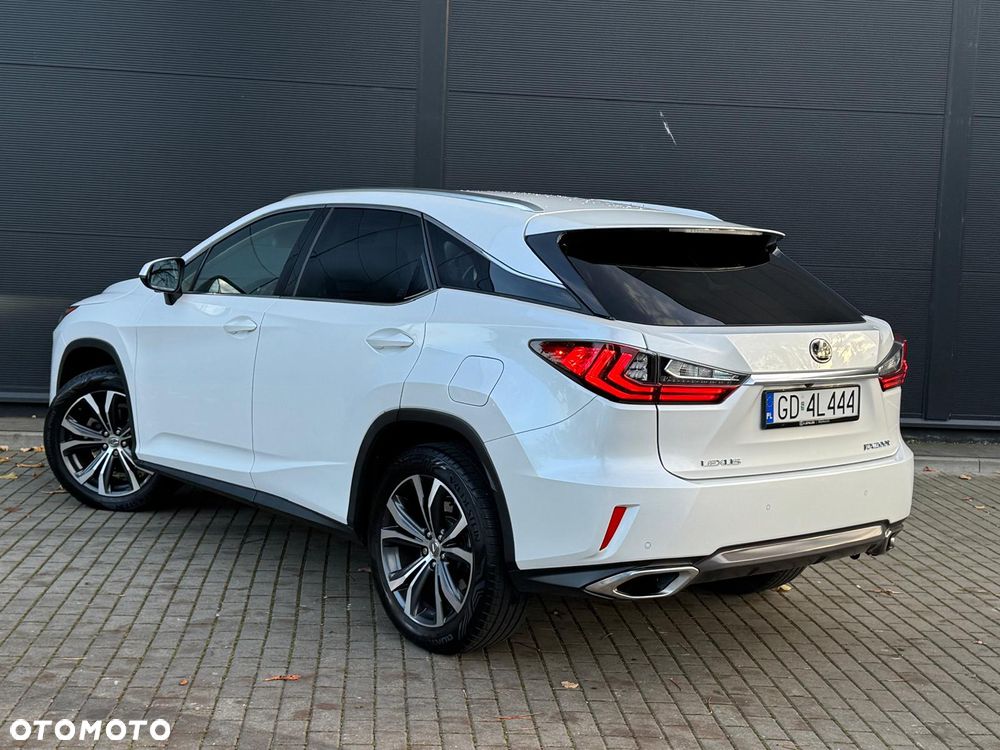 Lexus RX - 4