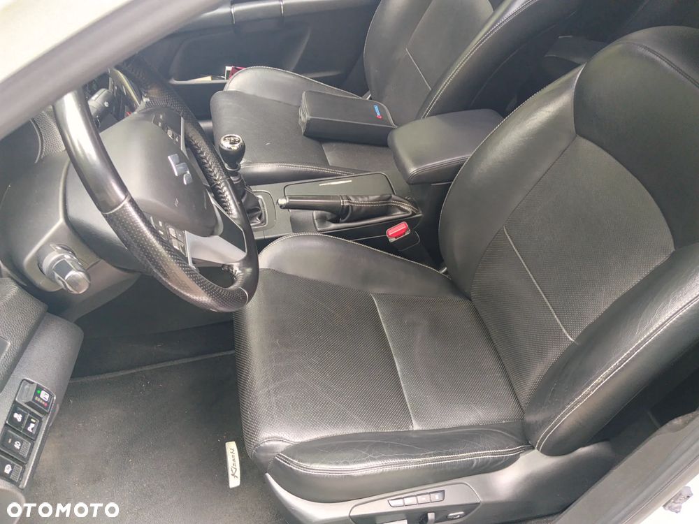 Suzuki Kizashi - 11