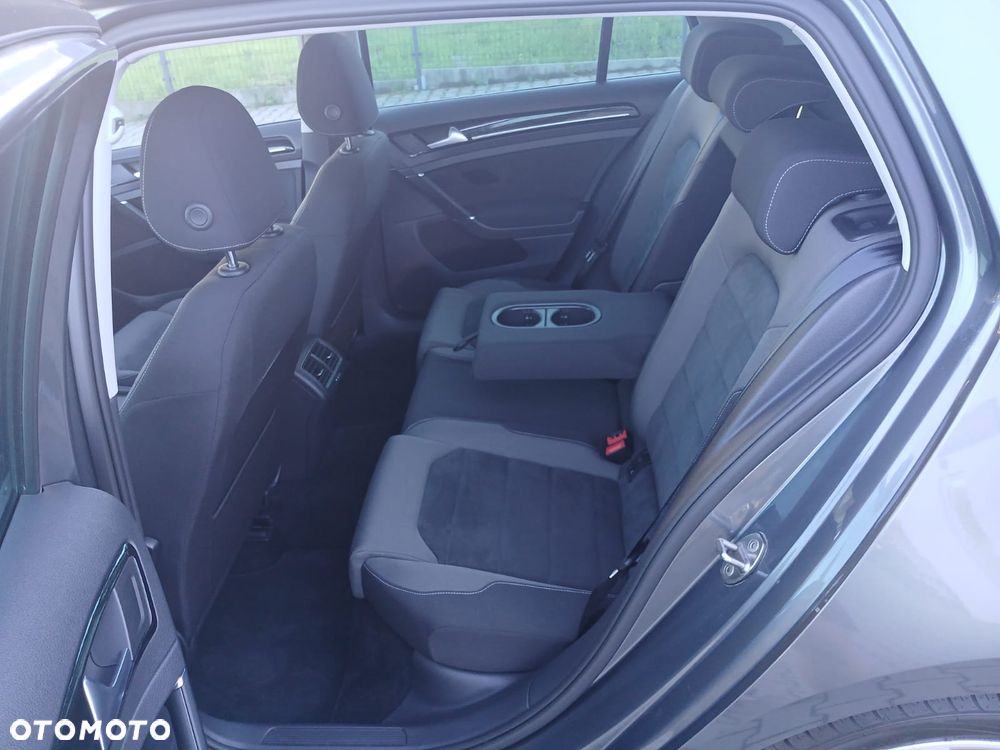 Volkswagen Golf 2.0 TDI BMT Highline - 18