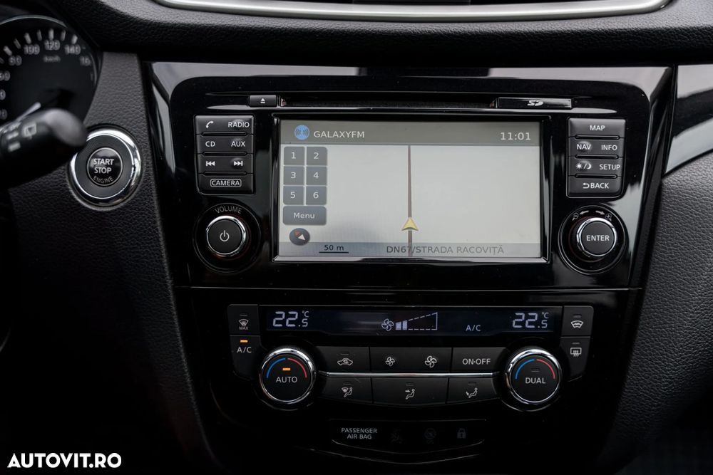 Nissan Qashqai 1.6 DCI Start/Stop X-TRONIC Tekna - 24