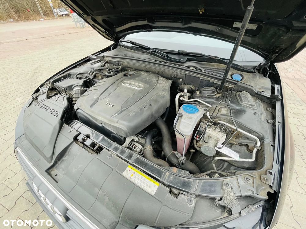 Audi A4 Avant 2.0 TDI Multitronic - 33