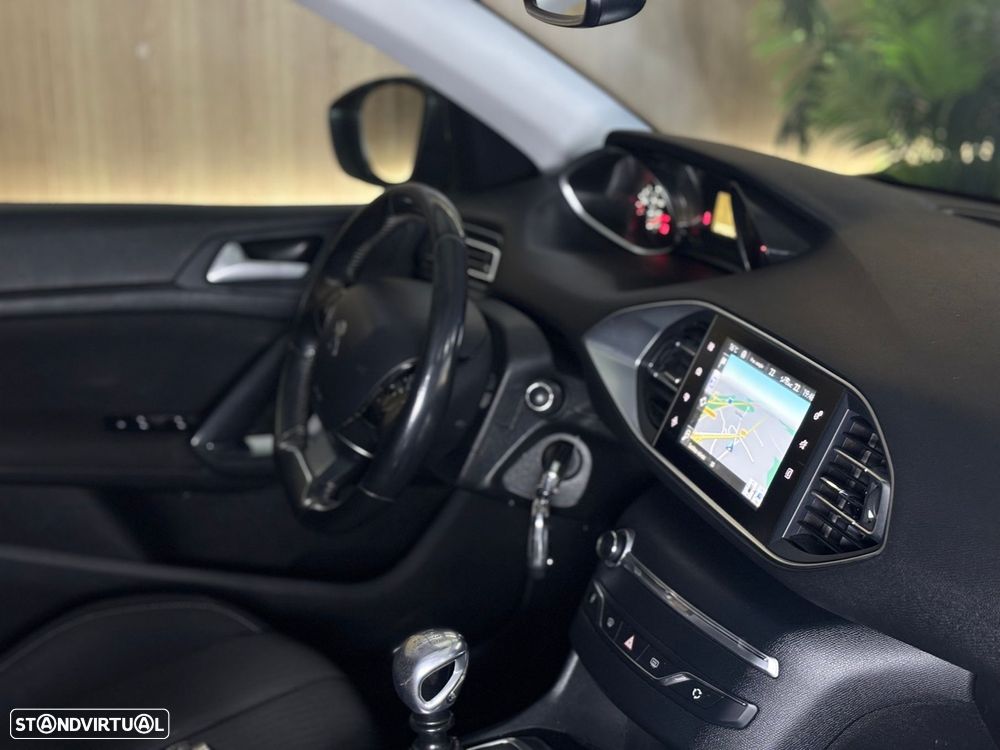 Peugeot 308 SW 1.6 e-HDi Active - 5