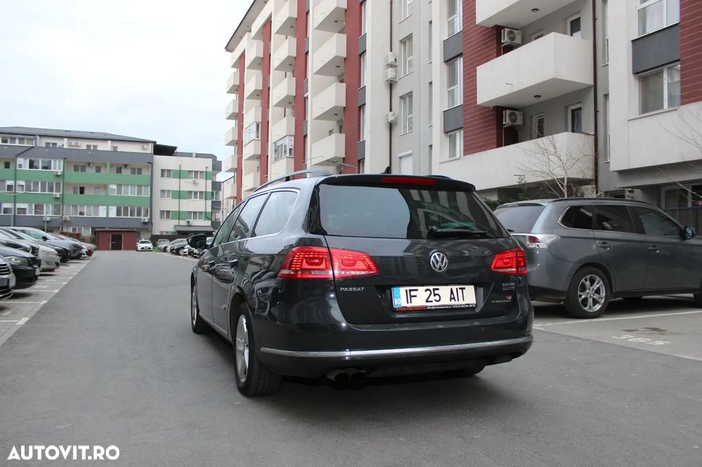 Volkswagen Passat 2.0 TDI DPF Blue TDI DSG Comfortline - 2