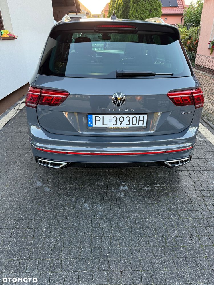 Volkswagen Tiguan 2.0 TDI SCR 4MotION DSG R-Line - 12