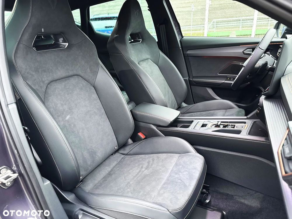 Cupra Formentor - 16