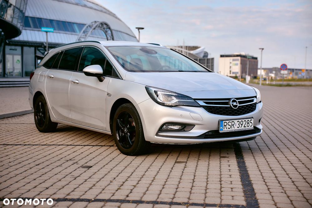 Opel Astra 1.6 D (CDTI) Start/Stop Innovation - 16