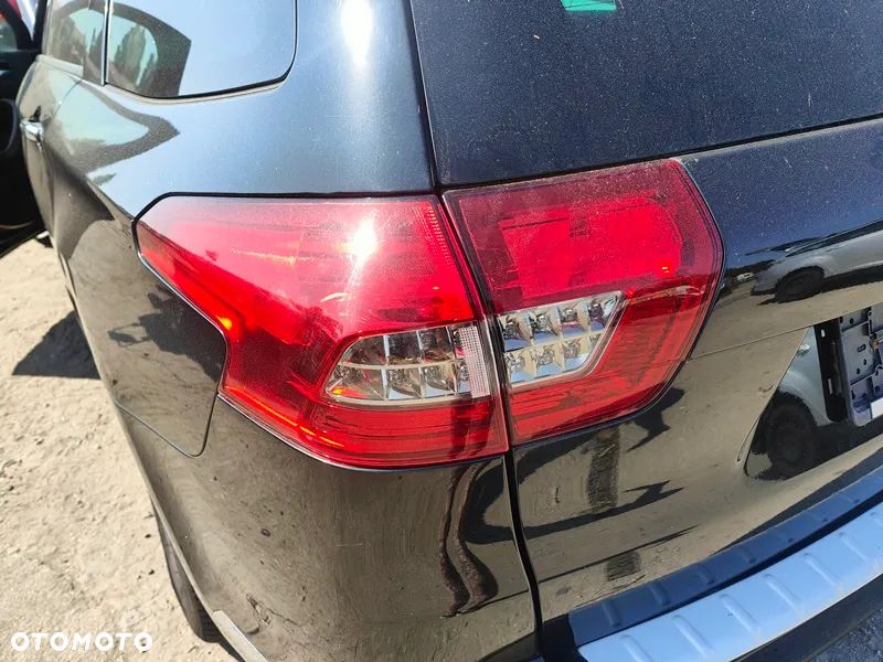 CITROEN C5 III 15r KOMBI LAMPA LEWY TYŁ TYLNA W BŁOTNIK - 1