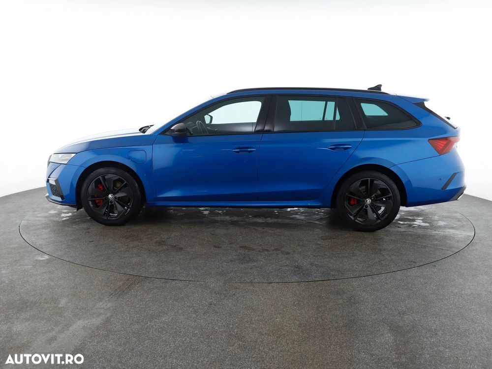 Skoda Octavia Combi 1.4 TSI iV DSG RS - 8