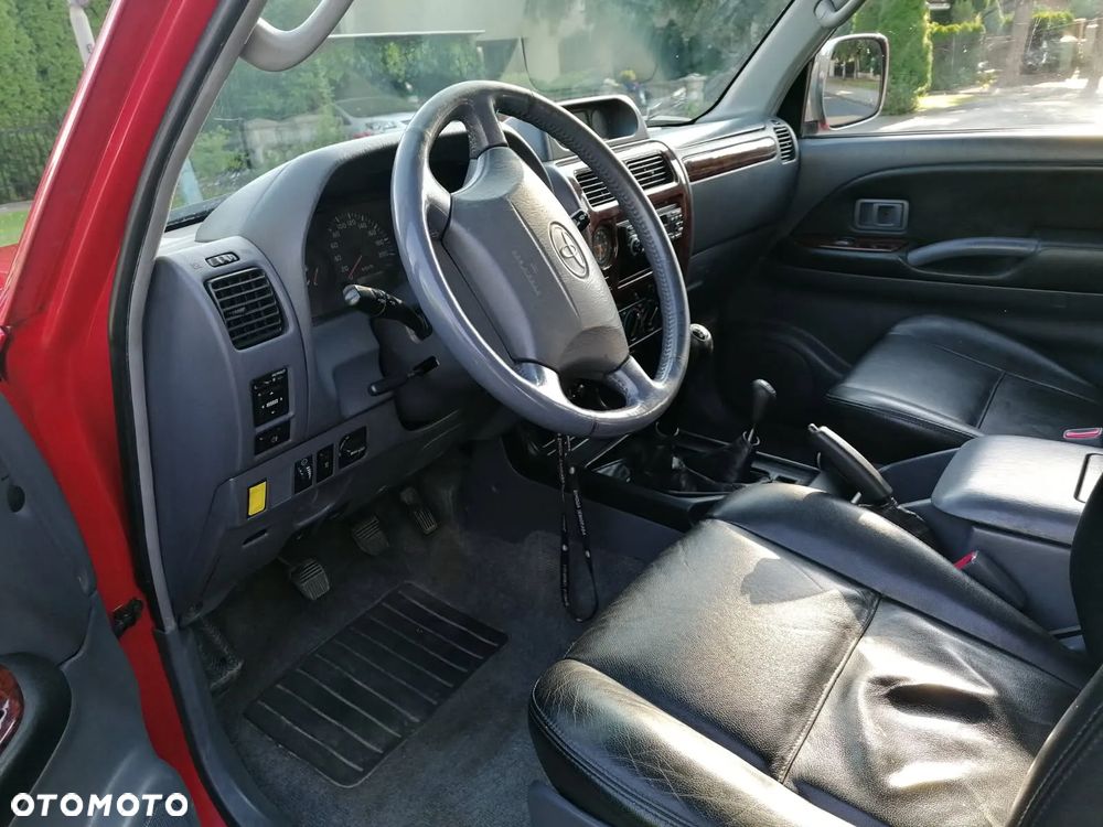 Toyota Land Cruiser - 8