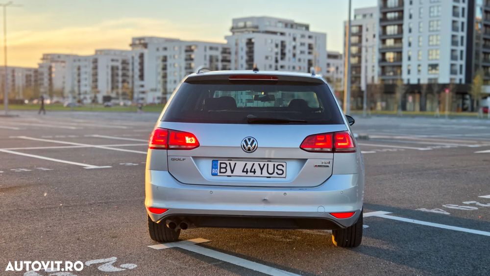 Volkswagen Golf 1.6 TDI 4Motion BlueMotion Technology Comfortline - 4