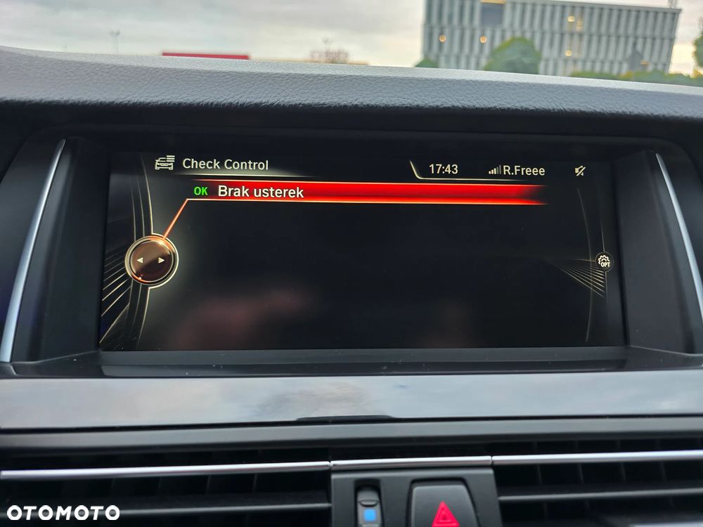 BMW Seria 5 520d Luxury Line - 18