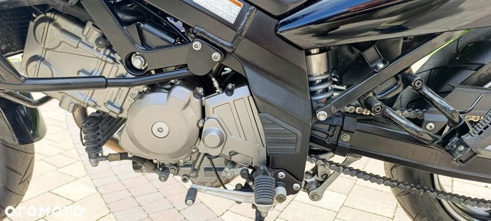 Suzuki V-STROM - 36