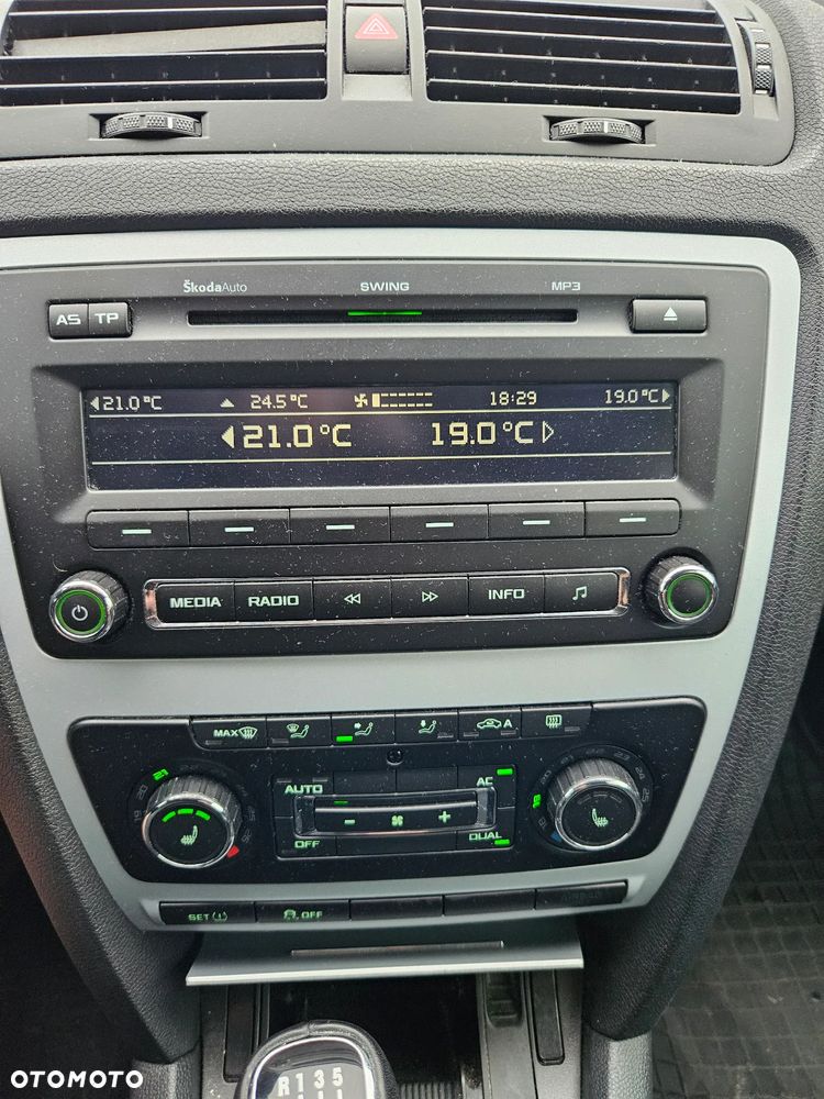 Skoda Octavia 1.6 TDI DPF Ambition - 18