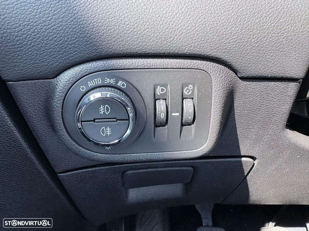 Opel Zafira 2.0 CDTI Cosmo - 32