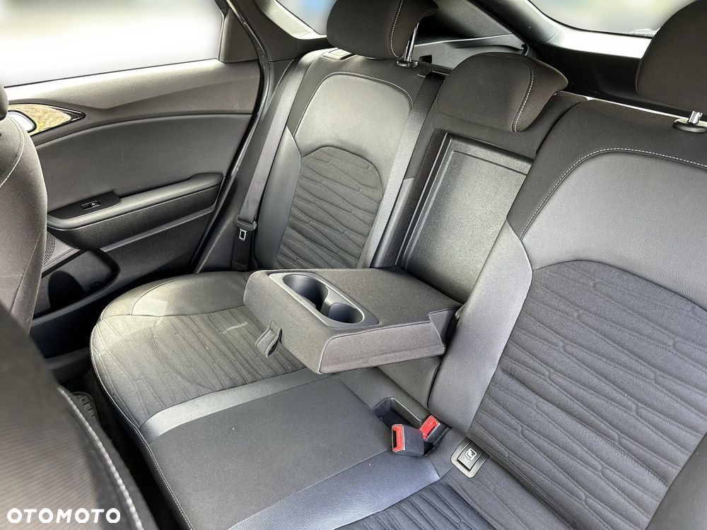 Kia ProCeed - 16