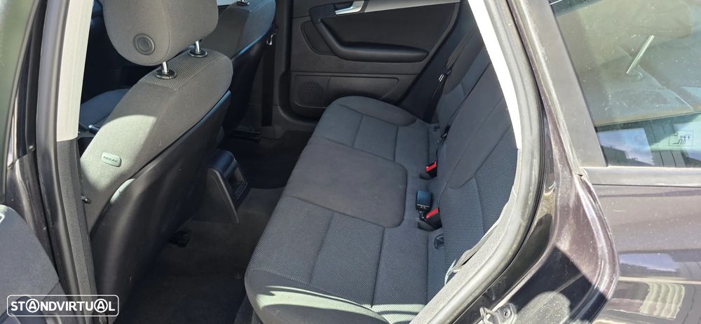 Audi A3 Sportback 1.6 TDI Attraction Business Line - 5