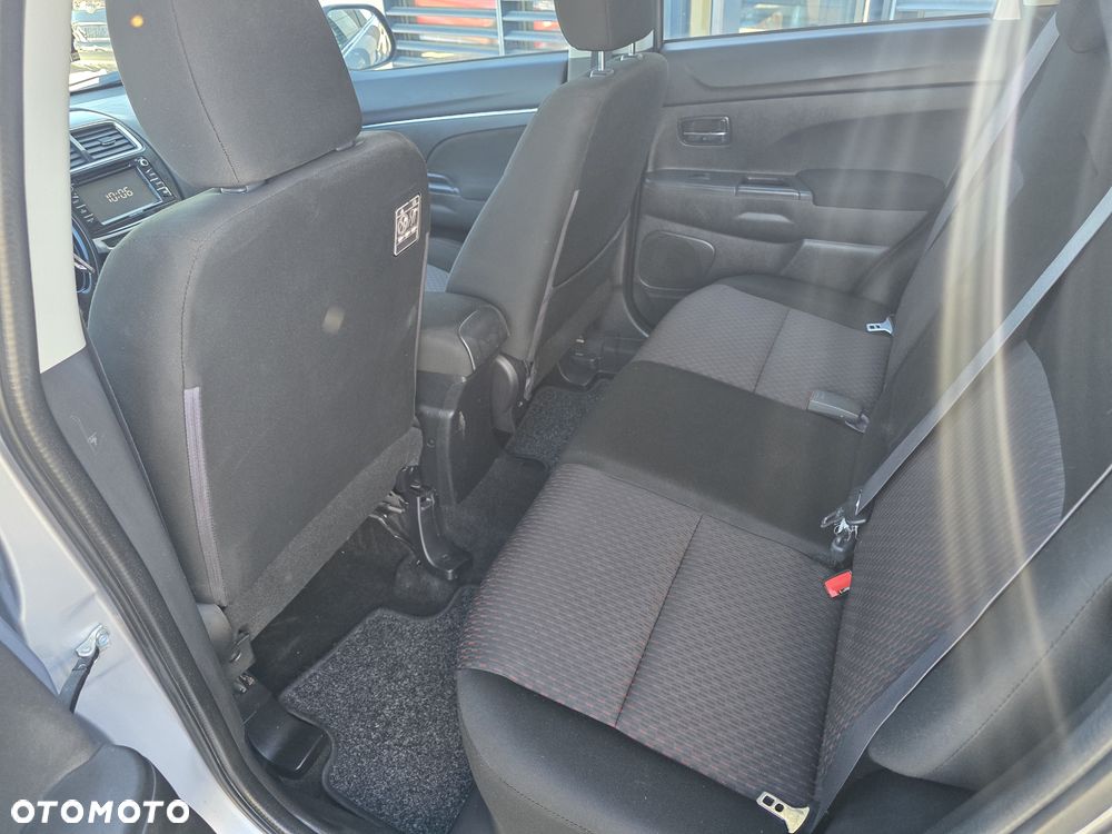 Mitsubishi ASX 1.6 2WD Diamant Edition - 10