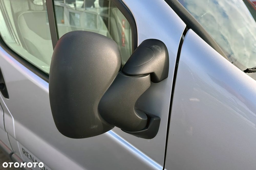 Renault Trafic II L2H1 - 16