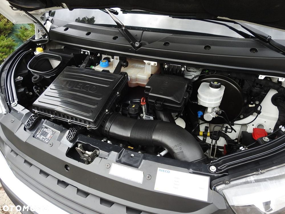 Iveco DAILY 35S18 PLANDEKA WINDA 8 PALET TEMPOMAT KLIMATYZACJA  180KM - 29